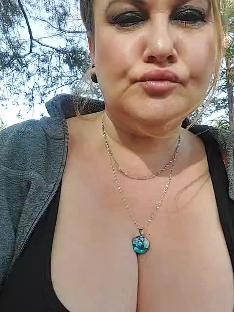 -Your_dream- Adult Chat October 11, 2025