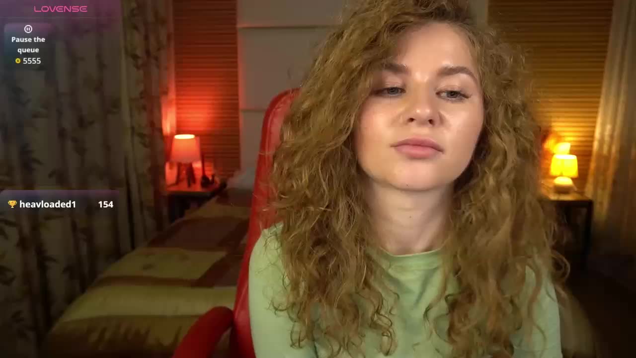 YoursGirlAlice Adult Chat October 11, 2025