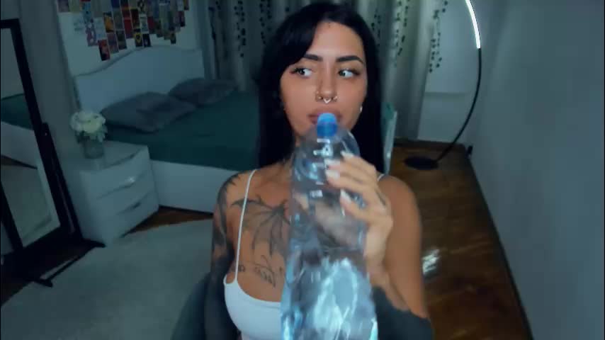 butter_f1y Adult Chat October 11, 2025