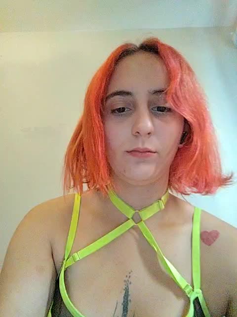 Hotredhead01 Adult Chat October 11, 2025