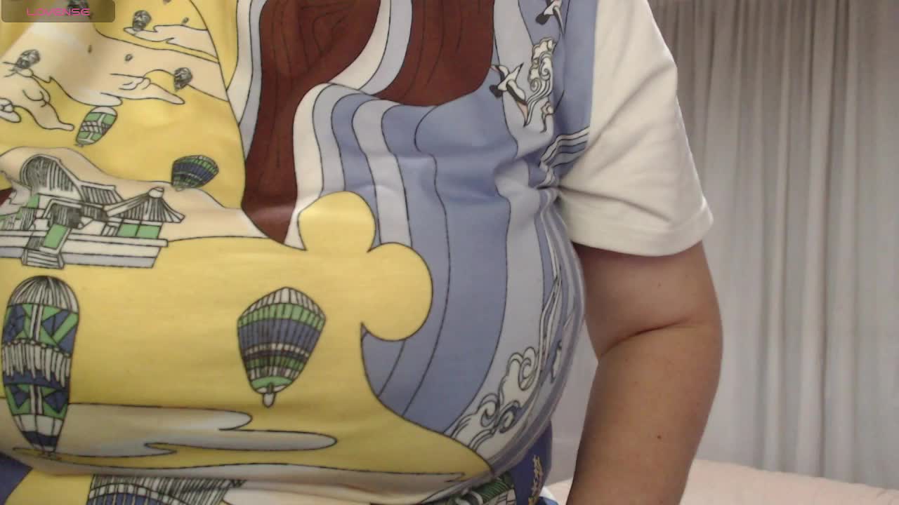 naturalmoommy Adult Chat October 11, 2025