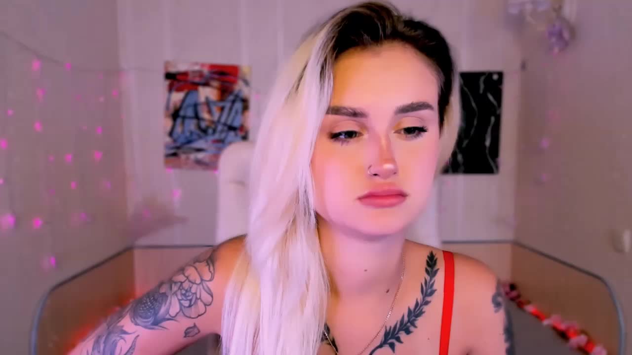 Ravenaaaa Adult Chat October 11, 2025