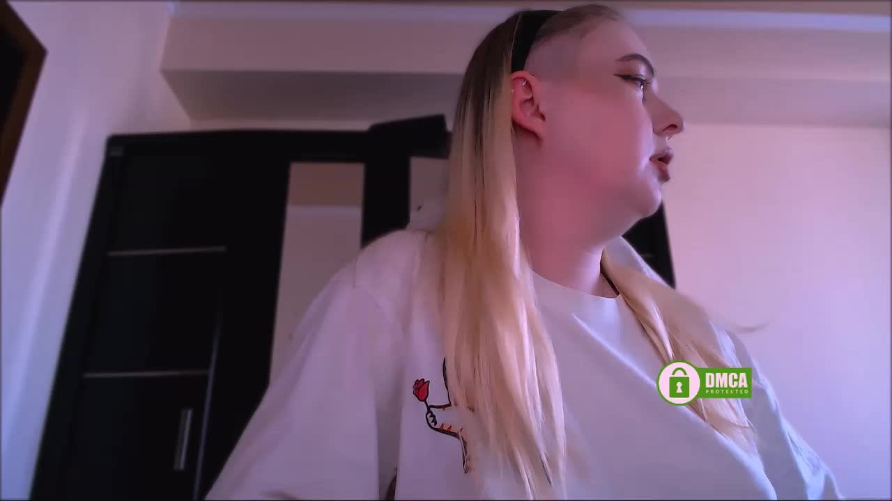 AliciaSvip Adult Chat October 11, 2025