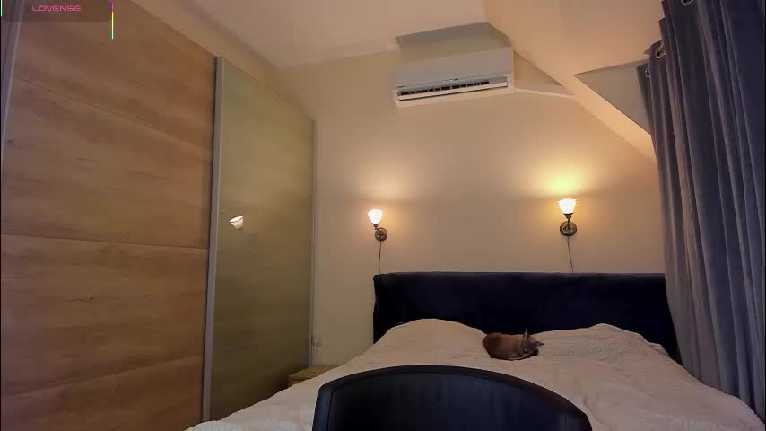 aquilaria_ Adult Chat October 11, 2025