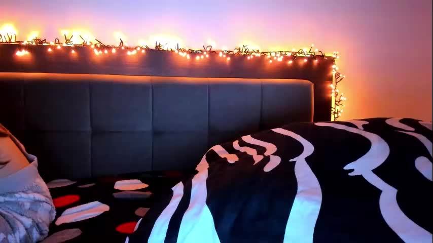 _just_a_simple_girl Adult Chat October 11, 2025