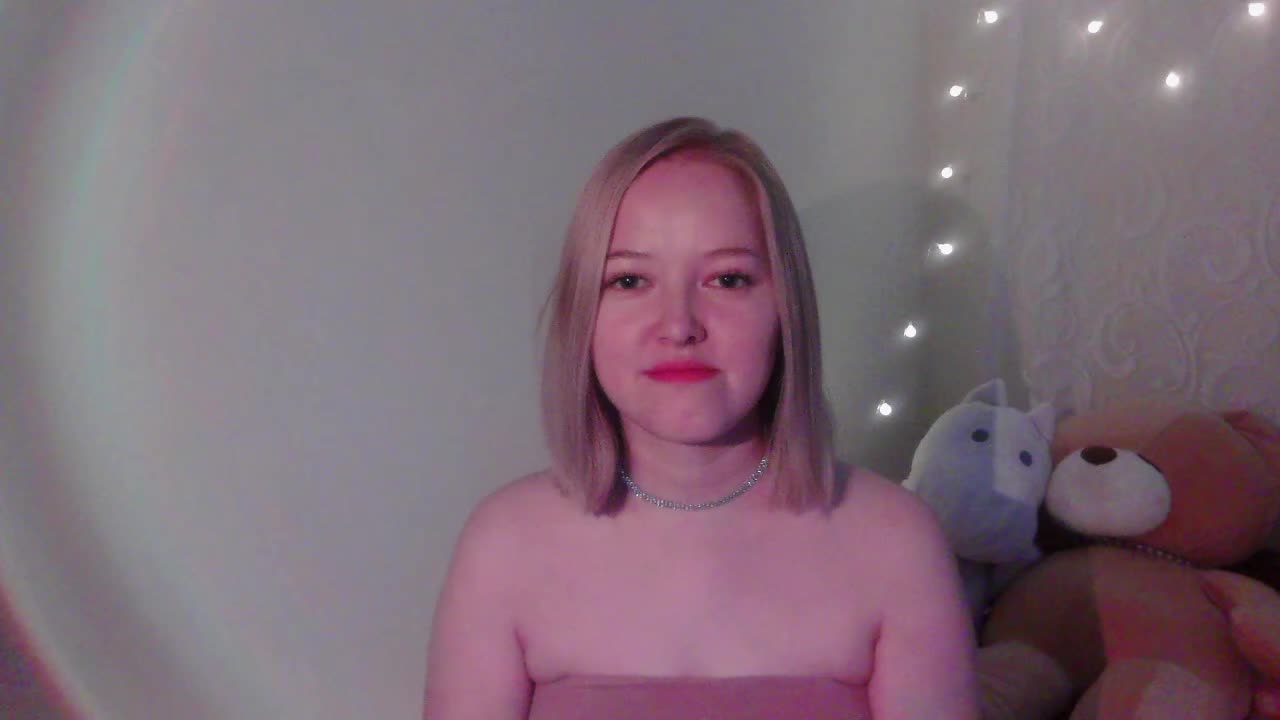 -Sweet-smile- Adult Chat October 12, 2025