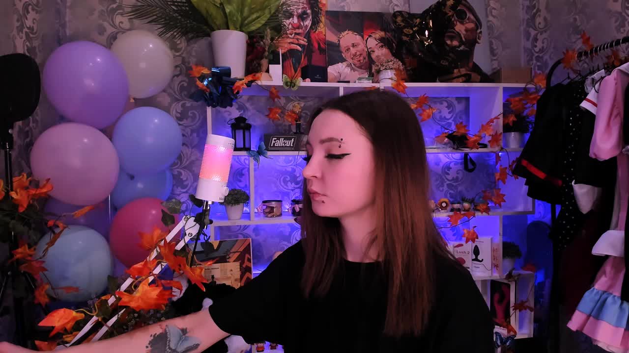 AsyaSweeet Adult Chat October 12, 2025