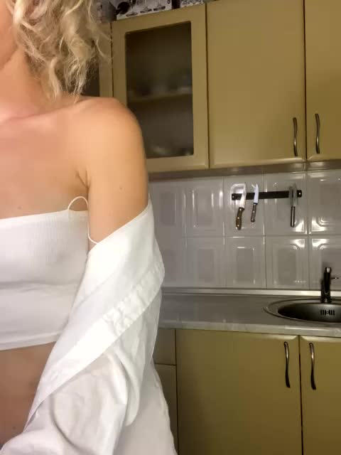 Kristinochka0316 Adult Chat October 12, 2025