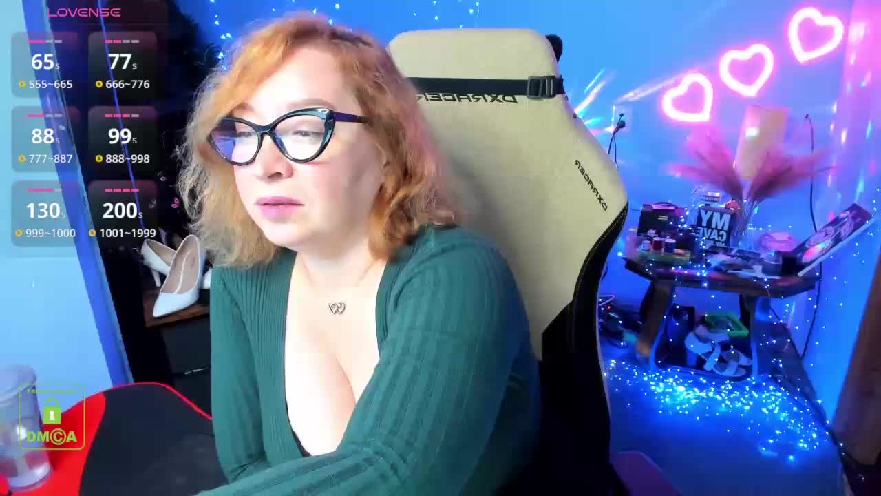 Sweet_Ellie Adult Chat October 12, 2025