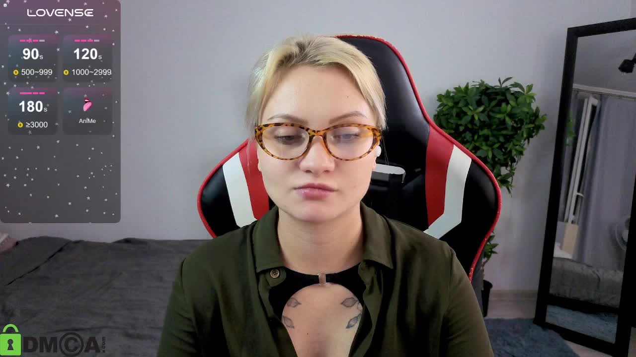 CameronDiaz5 Adult Chat October 12, 2025