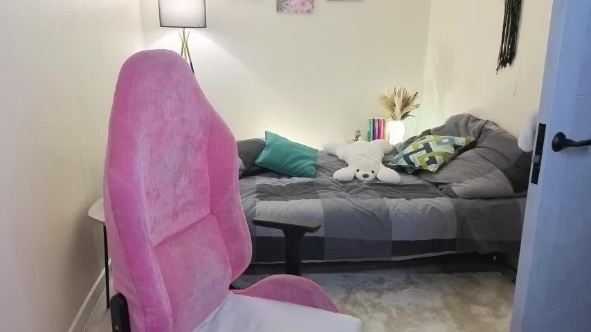 Lill_Mary Adult Chat October 12, 2025