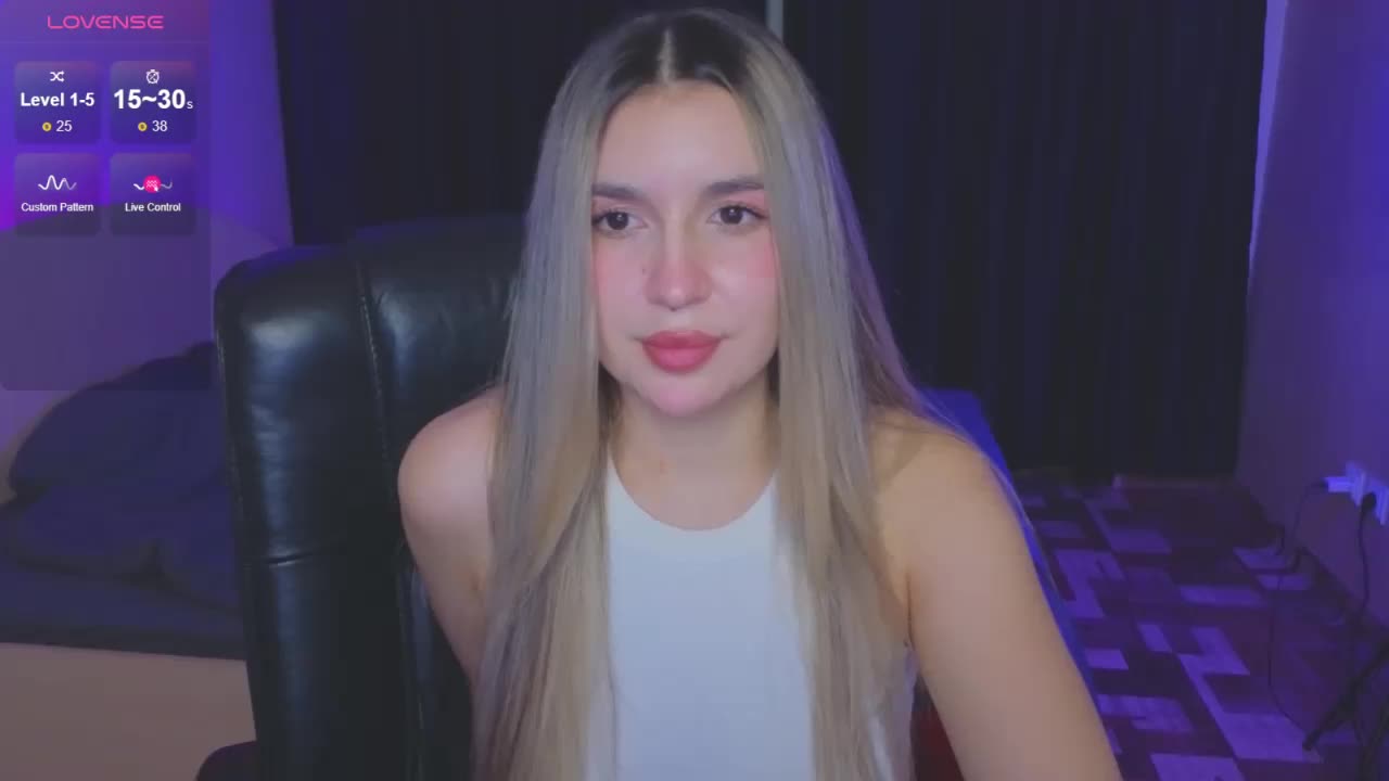 RoxyChilli Adult Chat October 12, 2025