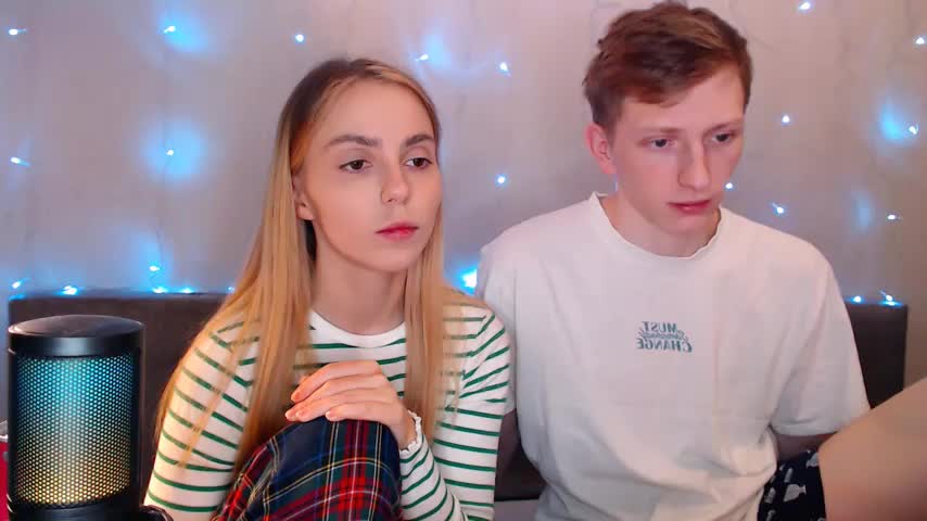 juliaanddima Adult Chat October 12, 2025