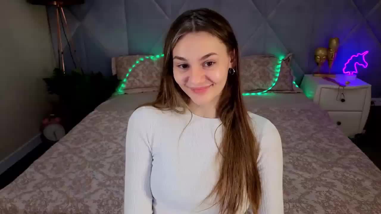 DiamondGoldie Adult Chat October 12, 2025