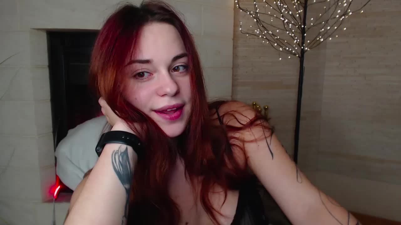 Little-melodyy Adult Chat October 12, 2025