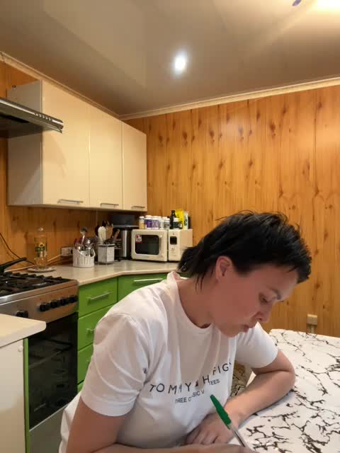 vik77777A Adult Chat October 12, 2025