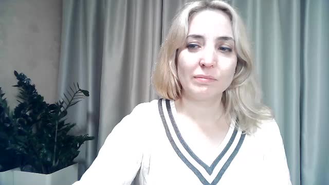 mariska-kiska Adult Chat October 12, 2025