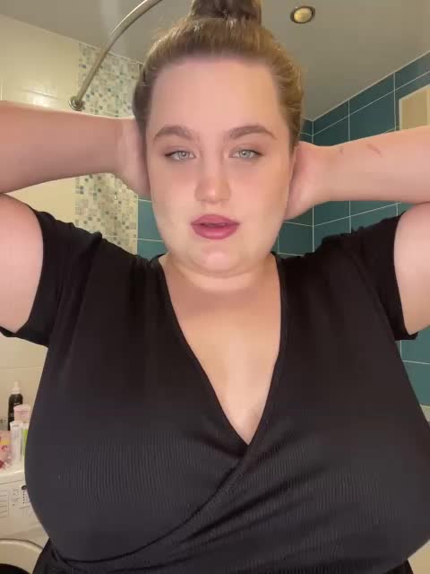 Liiinna Adult Chat October 12, 2025