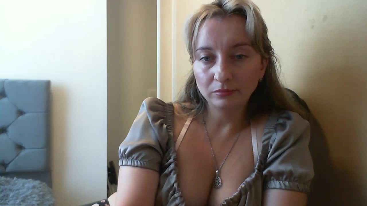 RuslanaFlower Adult Chat October 12, 2025