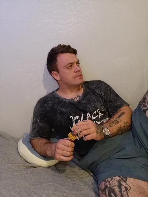 CherryMax98 Adult Chat October 13, 2025