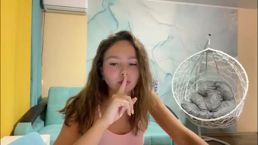 smiling_riddle Adult Chat October 13, 2025