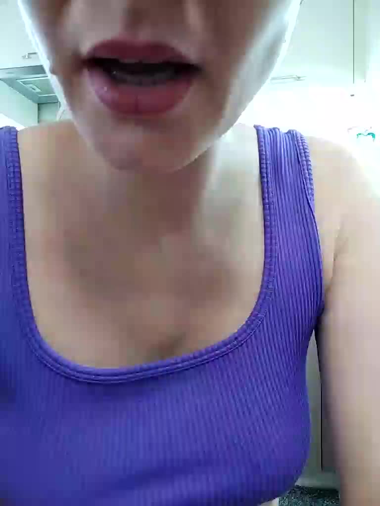 WoowMasha9 Adult Chat October 13, 2025