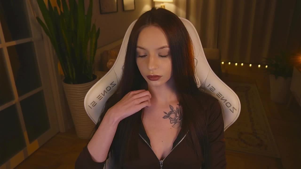 xxx_lesya Adult Chat October 13, 2025