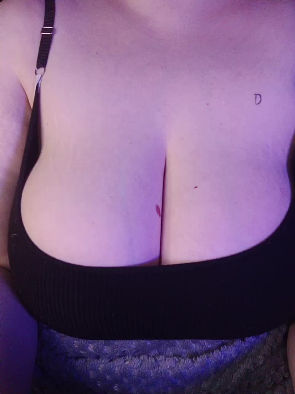 Ali_na Adult Chat October 13, 2025