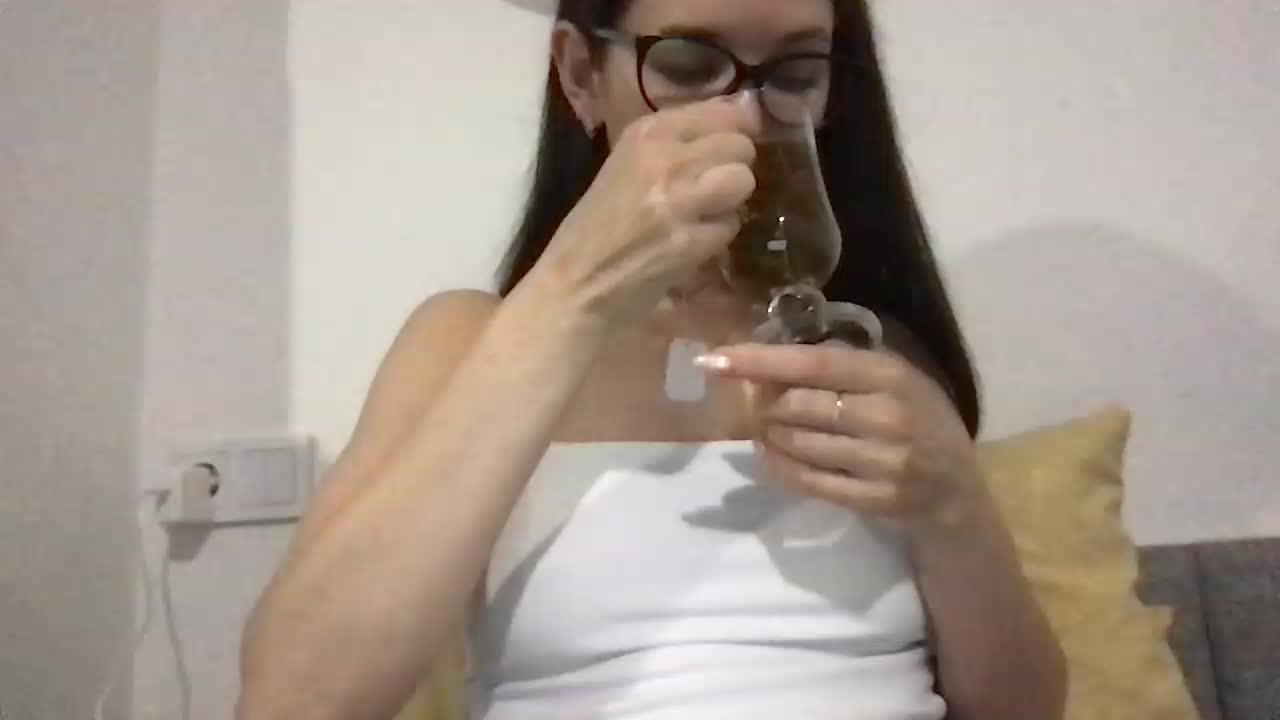 MilaBi-192569 Adult Chat October 13, 2025