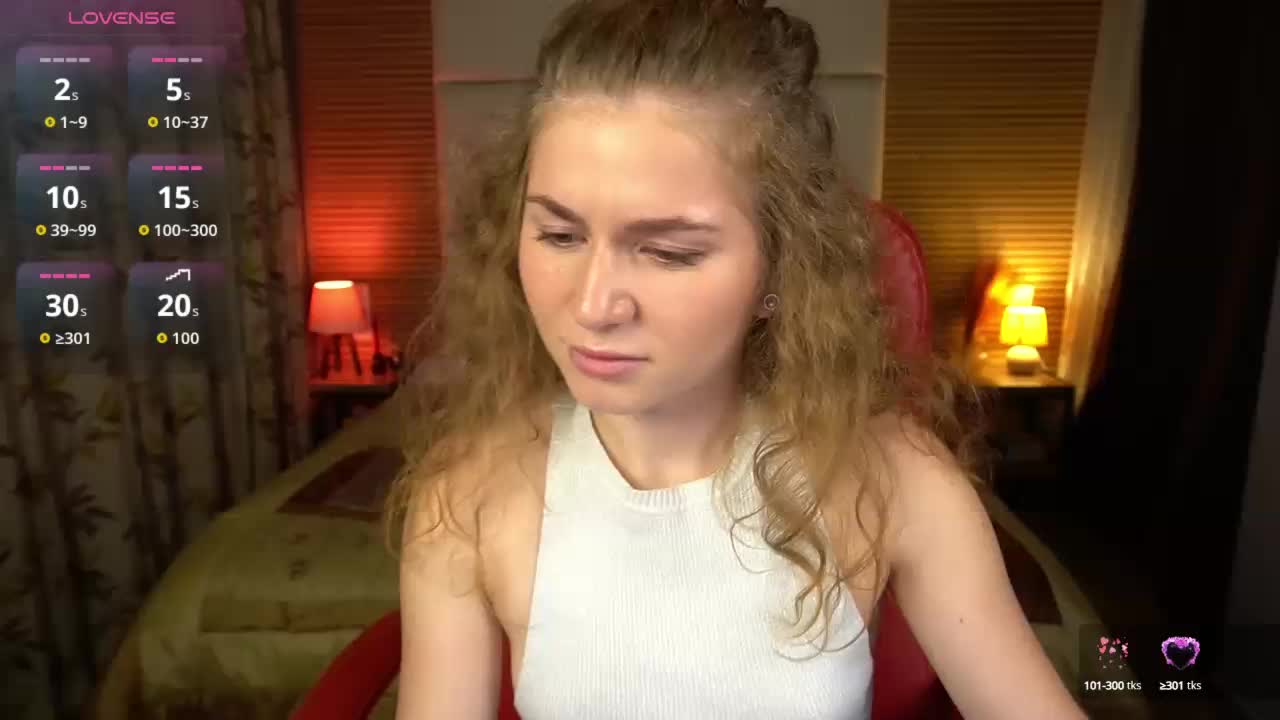 YoursGirlAlice Adult Chat October 13, 2025