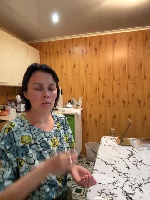 vik77777A Adult Chat October 13, 2025