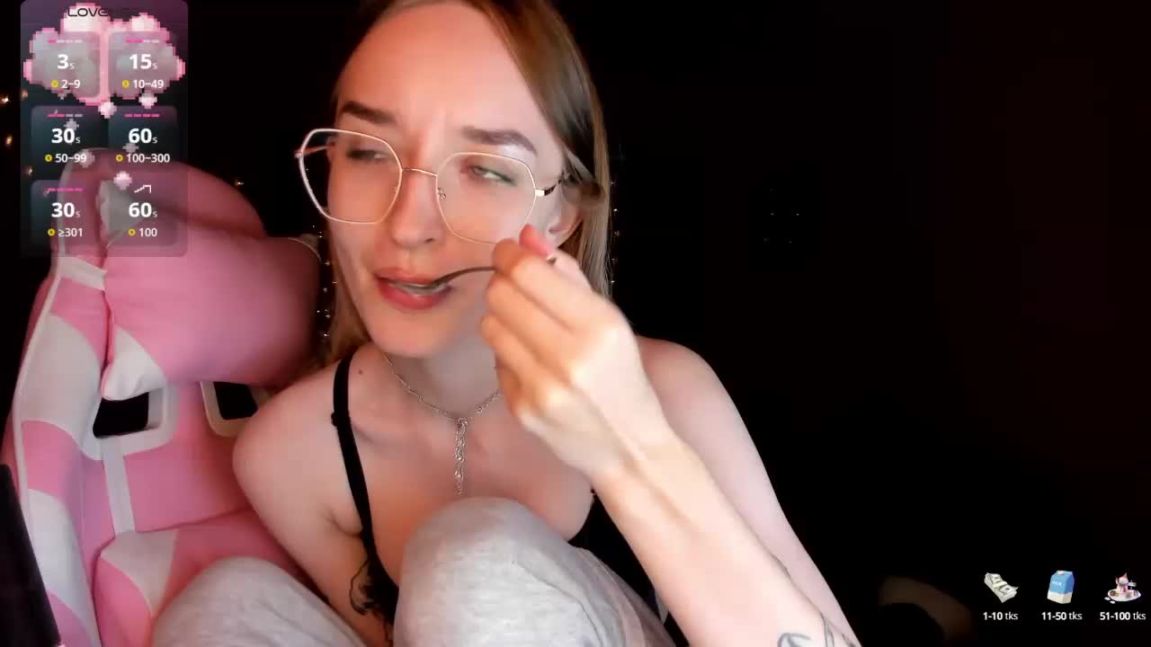 Polikinesis Adult Chat October 13, 2025