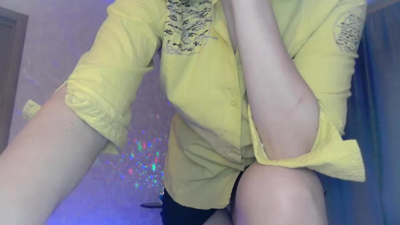 elenaza01 Adult Chat October 13, 2025