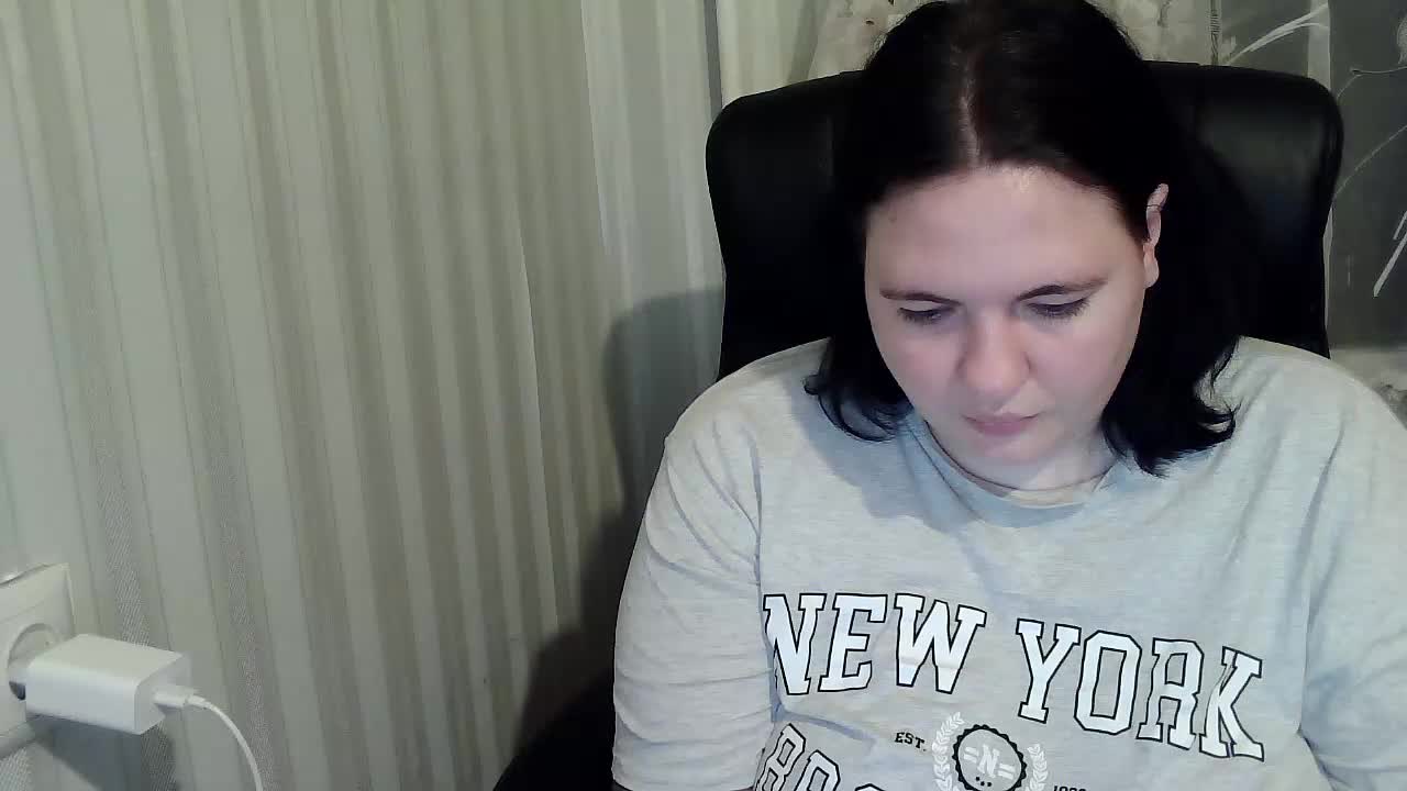 XLisaBlueX Adult Chat October 13, 2025