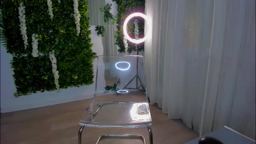 zinasquirts Adult Chat October 13, 2025