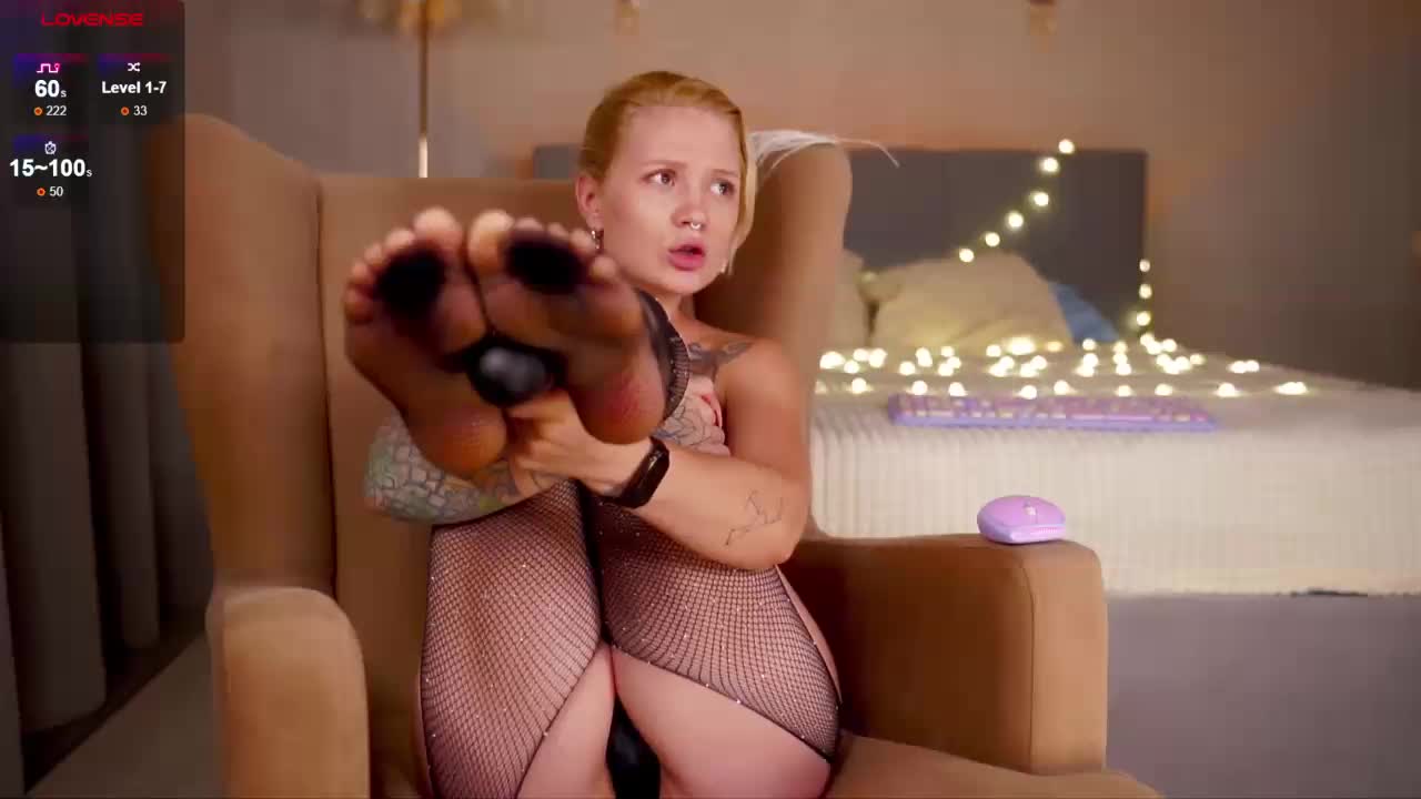 ViviaRocks Adult Chat October 13, 2025