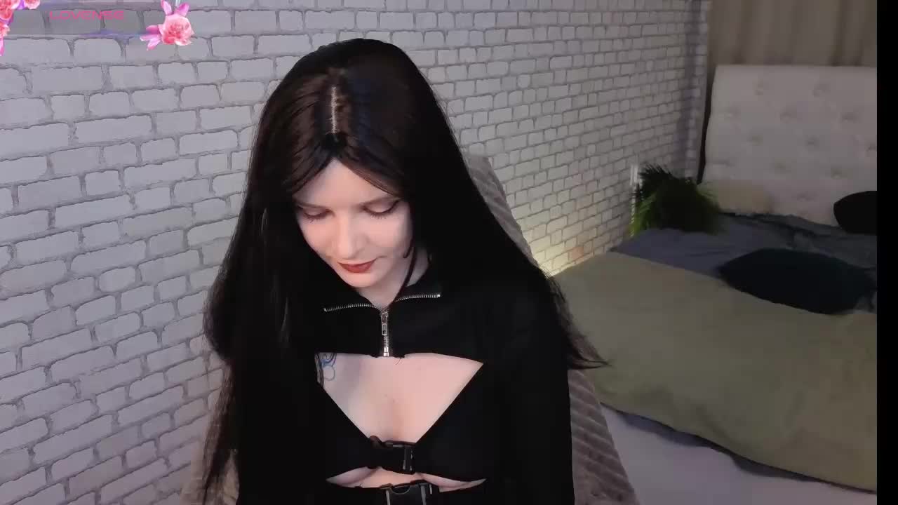 KiraMountrays Adult Chat October 13, 2025