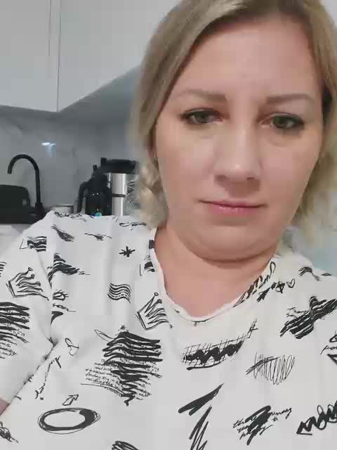 yuliia_3003 Adult Chat October 13, 2025