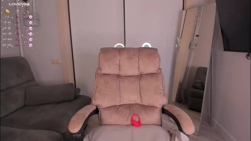 helena_lorente Adult Chat October 13, 2025