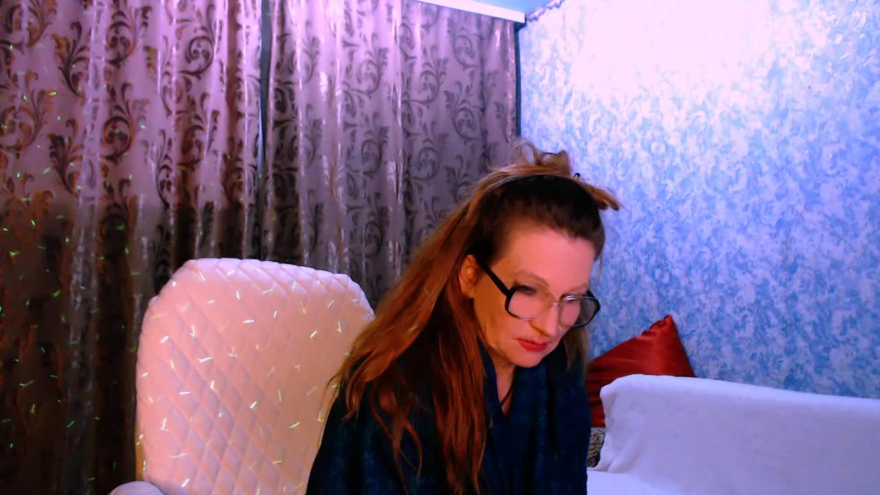 1CrazyPussy Adult Chat October 13, 2025