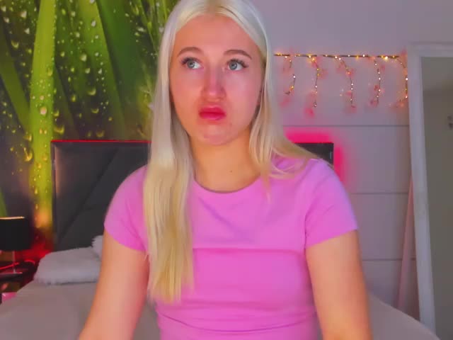 HollyTaillor Adult Chat October 13, 2025