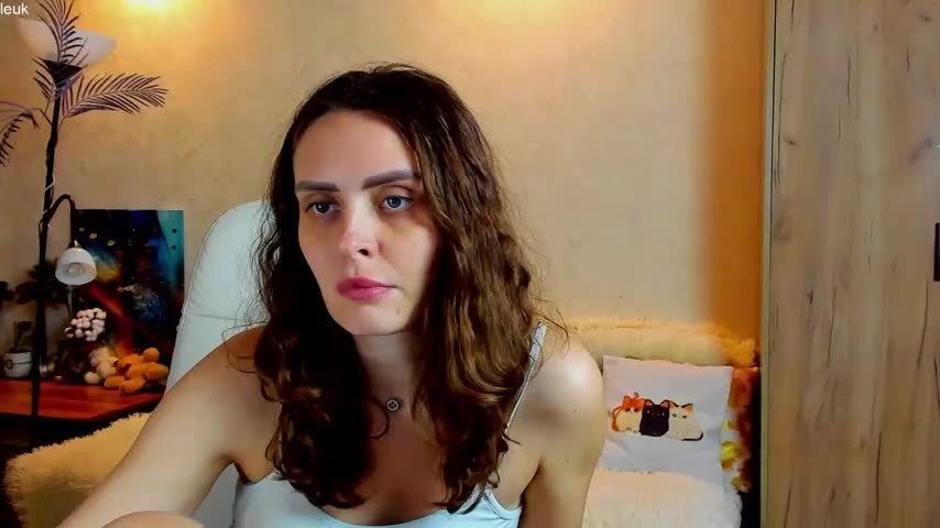 mia_grantes Adult Chat October 13, 2025