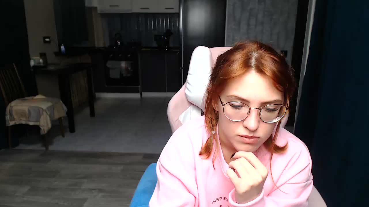 Regimasmile Adult Chat October 13, 2025