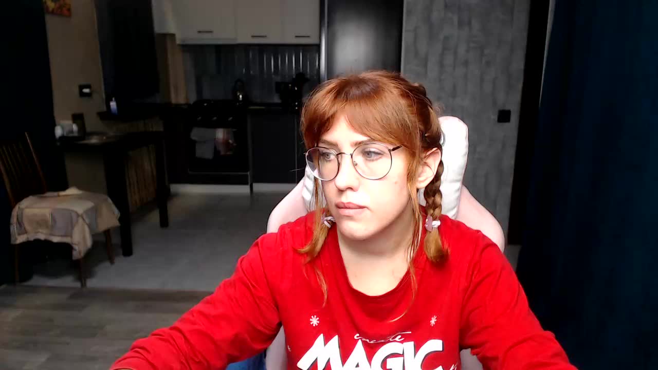 Regimasmile Adult Chat October 13, 2025