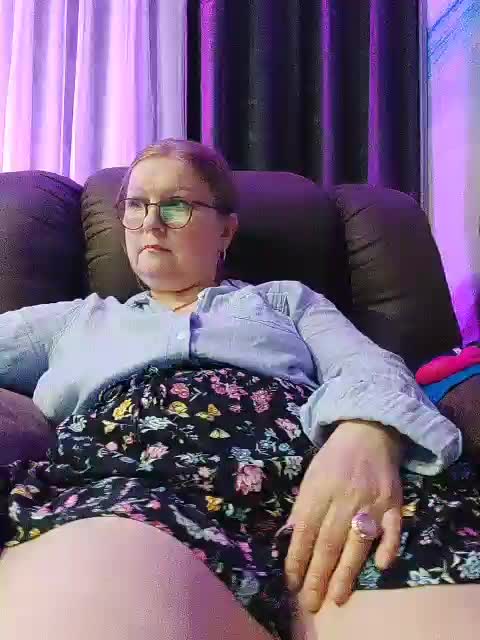 Hot_frenzy Adult Chat October 13, 2025