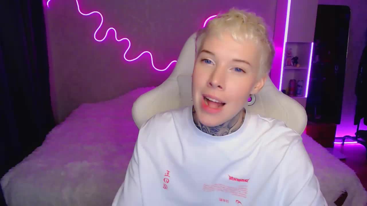 tezes Adult Chat October 13, 2025