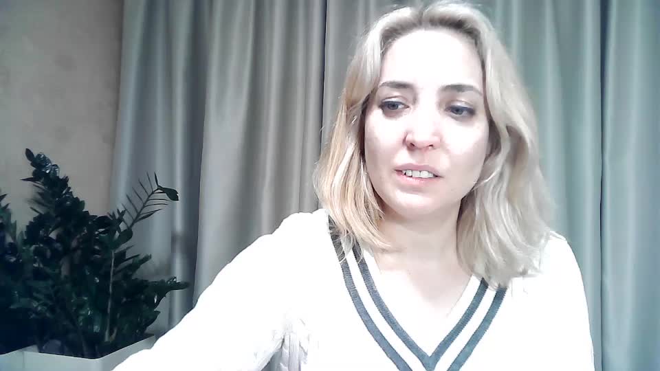 mariska-kiska Adult Chat October 13, 2025