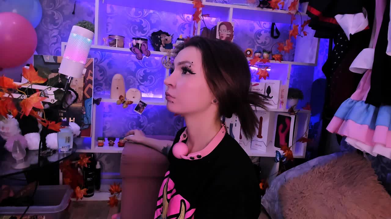 AsyaSweeet Adult Chat October 13, 2025