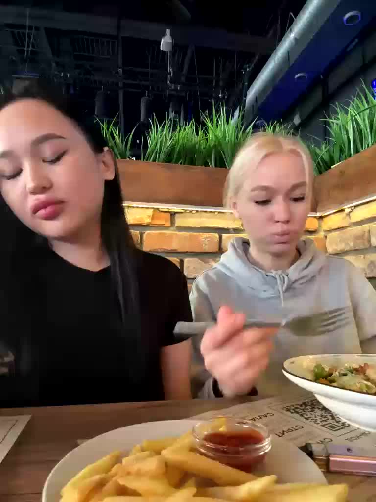 verdiiii Adult Chat October 13, 2025