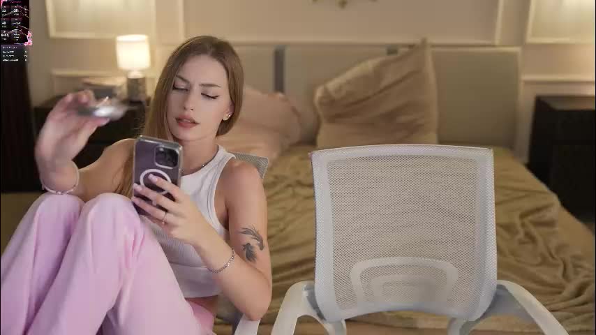 anabel054 Adult Chat October 13, 2025